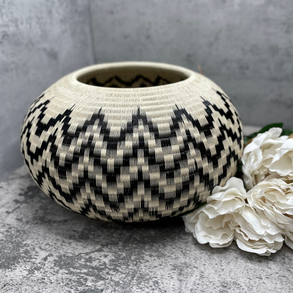 Artisan Handcrafted Ceramic Vase - Gray