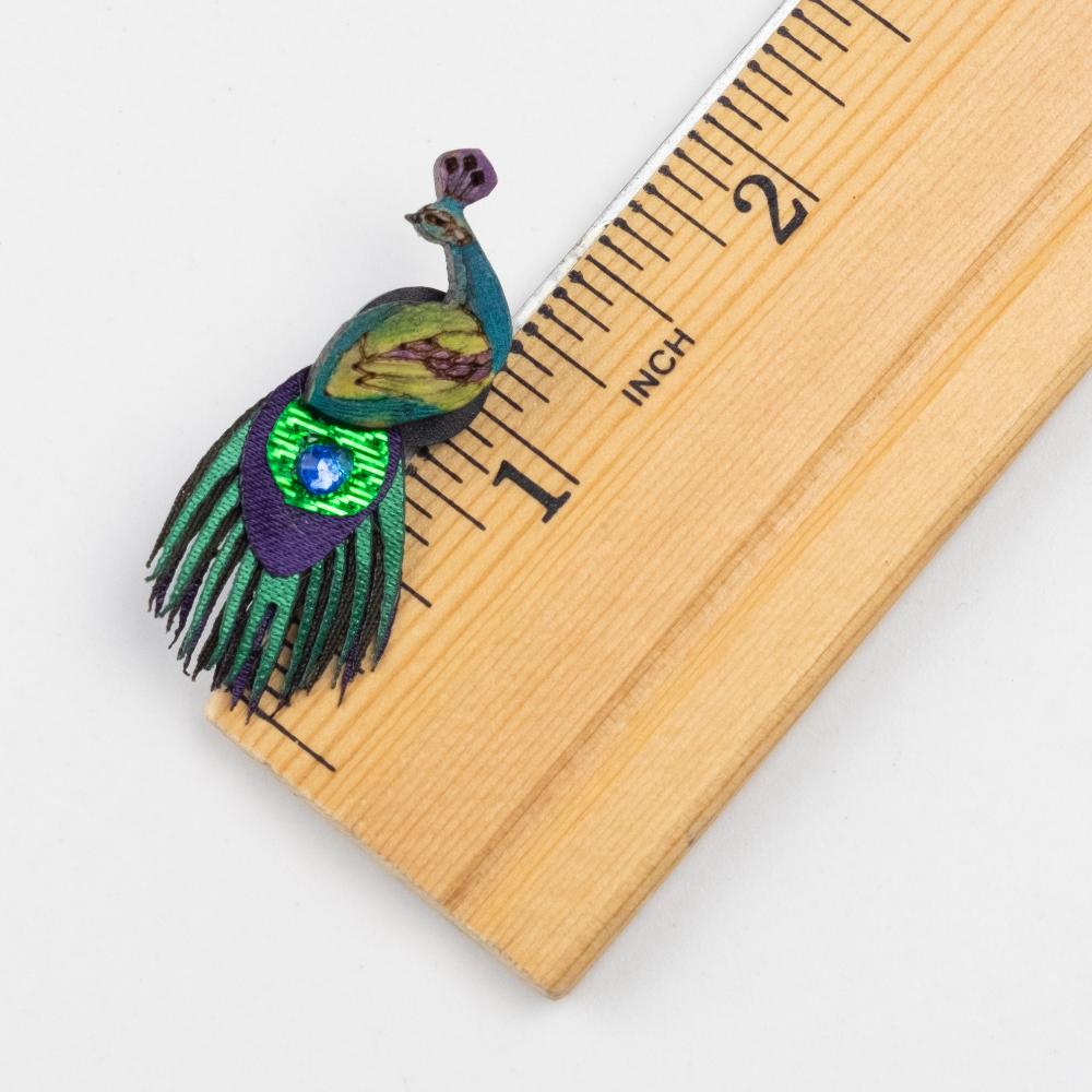 Peacock Brooch XS